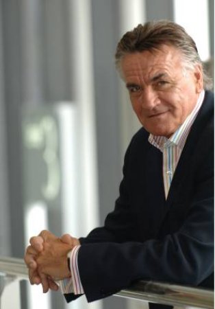 Private Bill: In Love and War by Barrie Cassidy