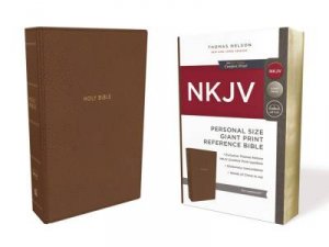 NKJV Personal Size Reference Bible Red Letter Edition [Giant Print, Tan] by Thomas Nelson