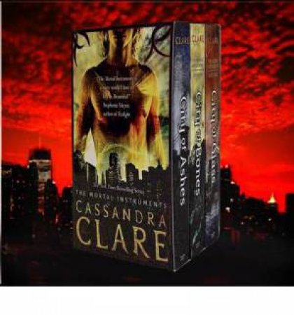 The Mortal Instruments Gift Box Set by Cassandra Clare