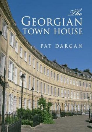 Georgian Town House by Pat Dargan