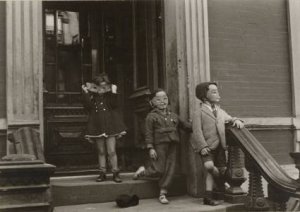 Helen Levitt: New York, 1939 by Shamoon Zamir