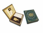 Outlander Deluxe Note Card Set With Keepsake Book Box