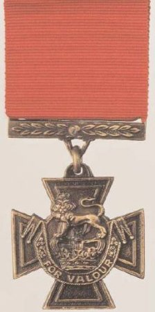 Victoria Cross: Australia's Victoria Cross Recipients And The Battles They Fought by Anthony Staunton