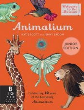 Animalium Junior Edition