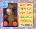 Tigger Huggable Gift Box  6 Books  Plush Toy