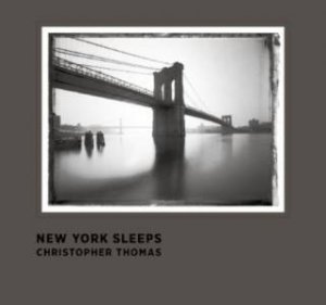 New York Sleeps by GILOY-HIRTZ AND STEHMANN THOMAS