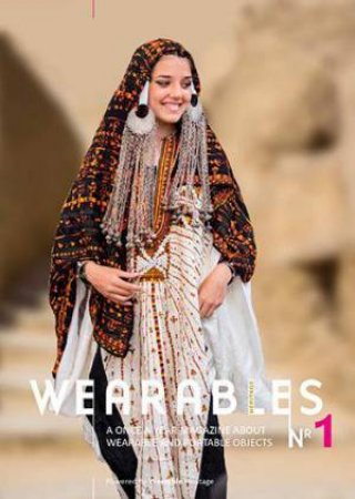 Magazine On Wearable Heritage by Jolanda Bos